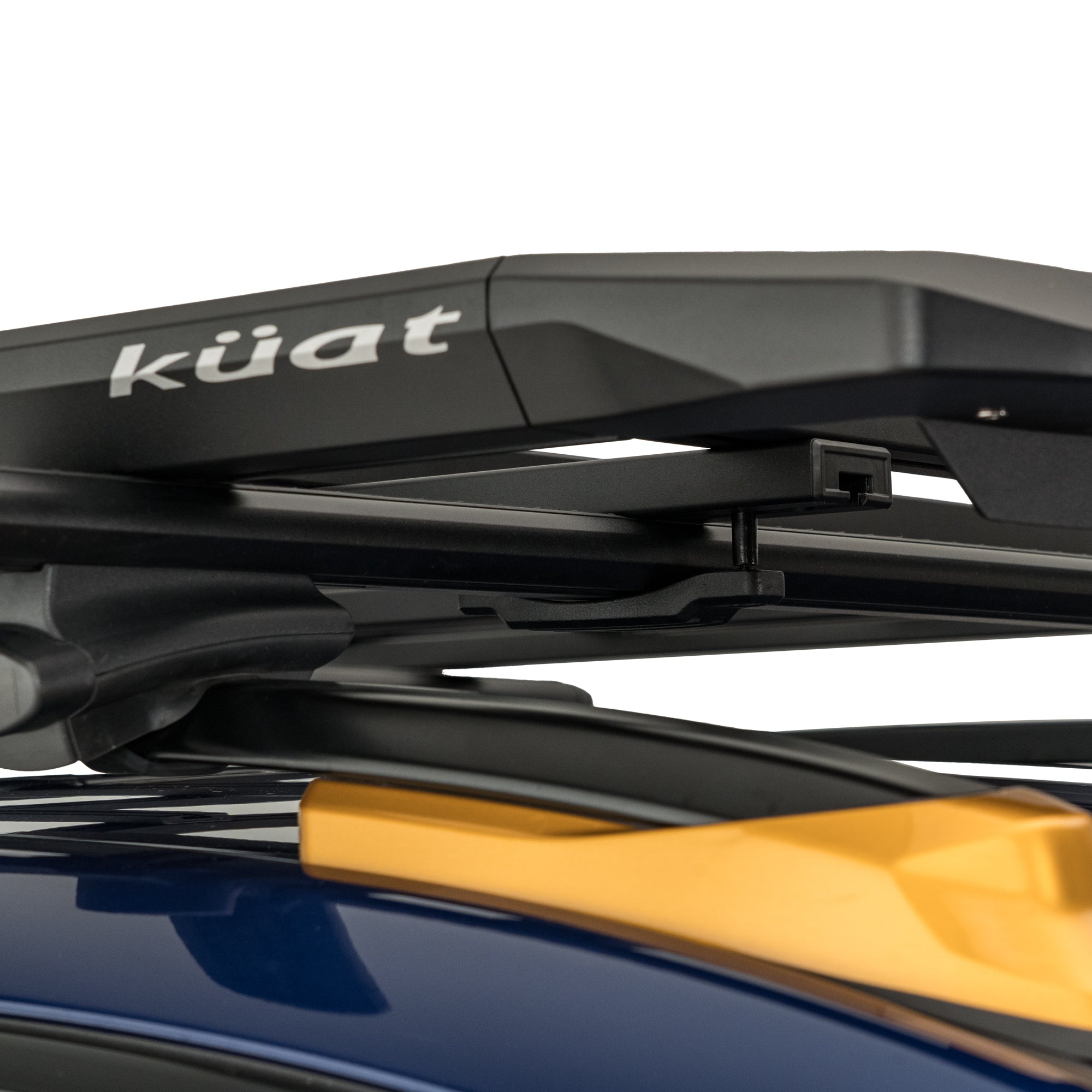 カツキング DEK™ - Crossbar Mounted Rooftop Platform Rack – Kuat Racks